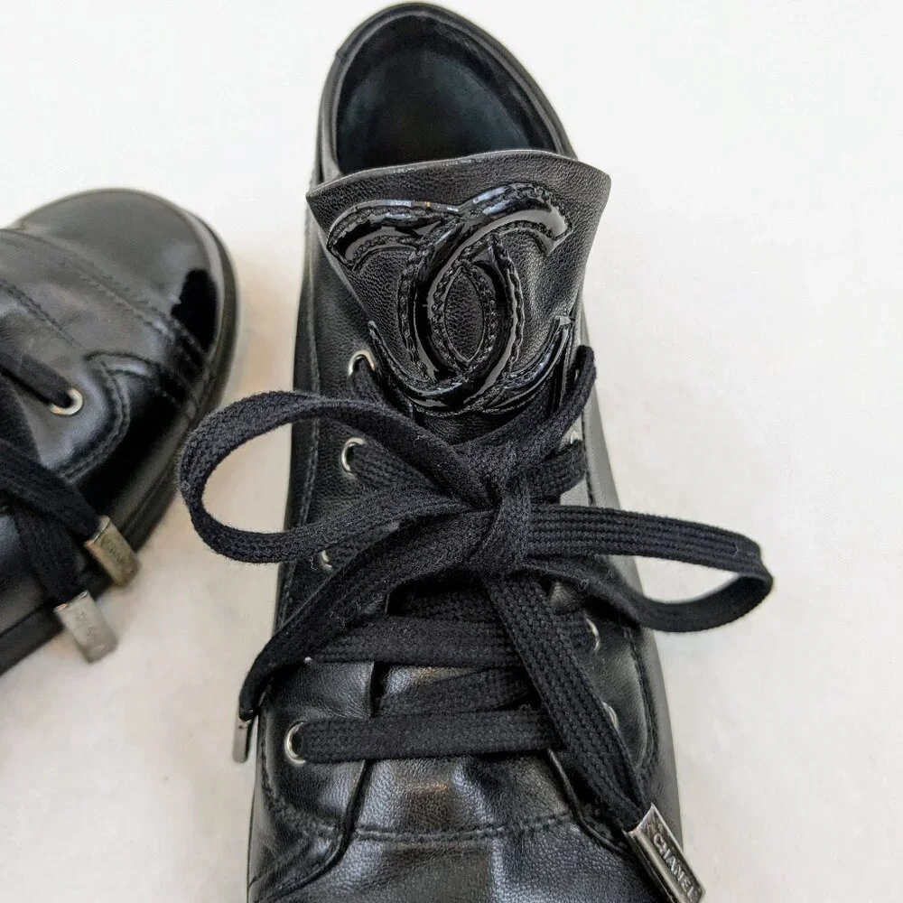 CHANEL Leather Sneaker Trainers Patent Toe Lace Up - Picture 6 of 13